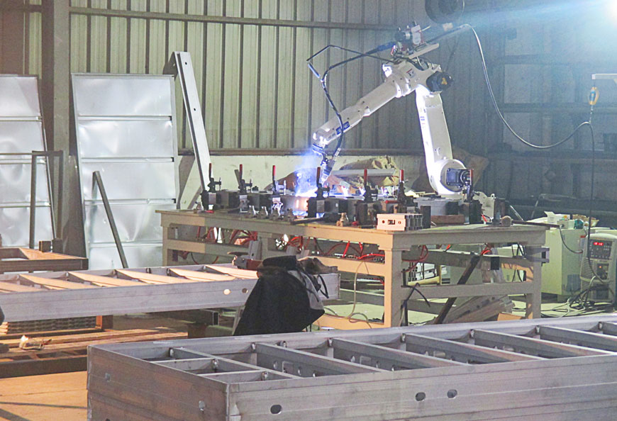 Adjustment alignment coupler
